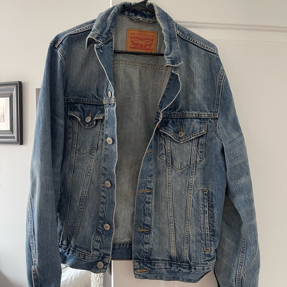 Levi jean jacket